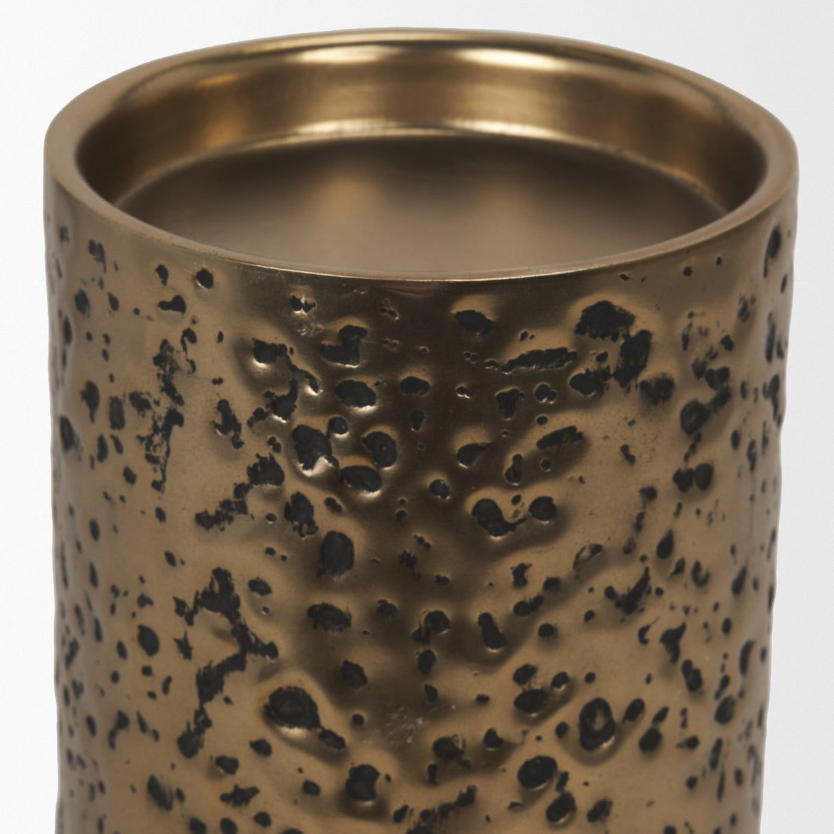 Akira Small Hammered Gold Metal Pillar Candle Holder from Mercana - Luna Furniture