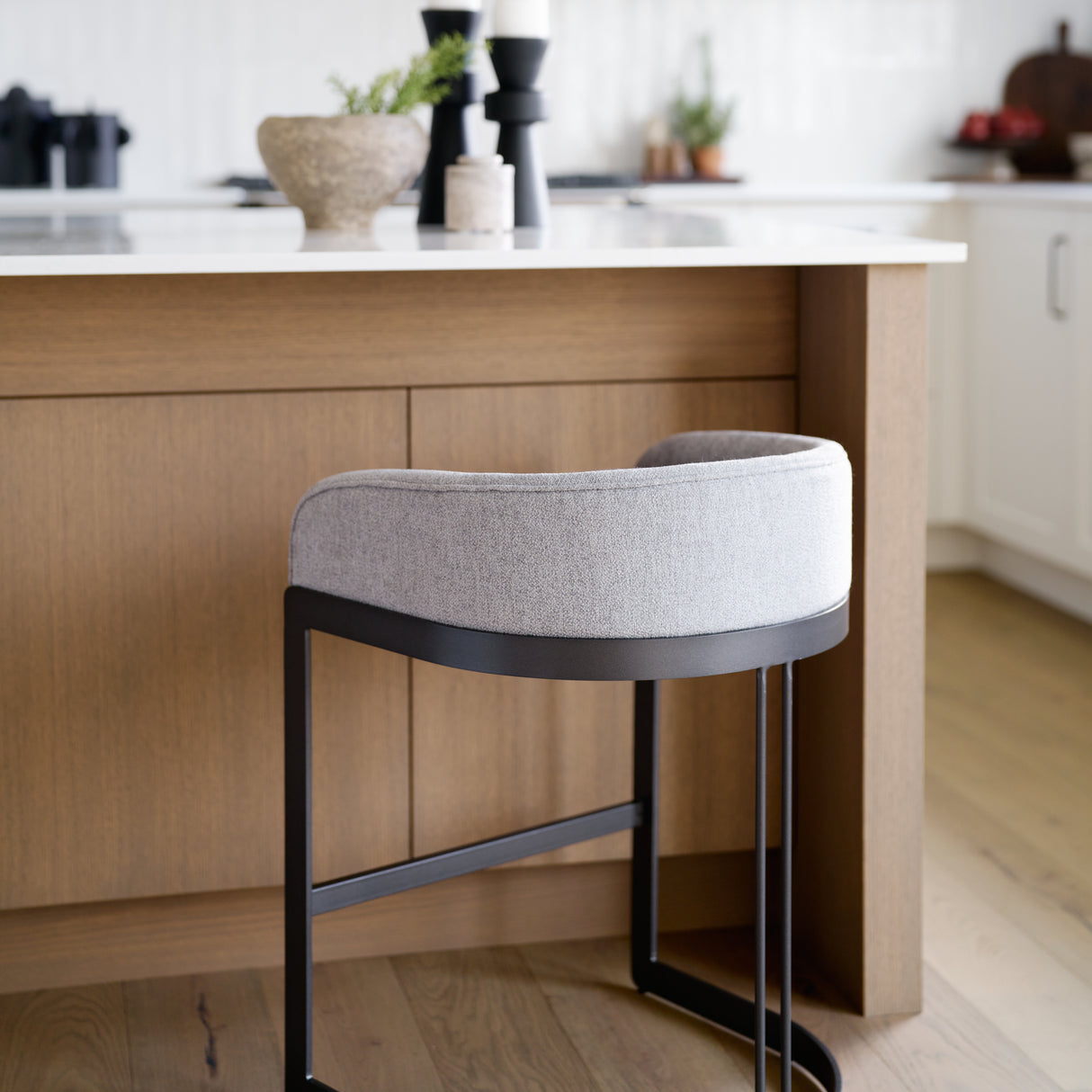 Hollyfield II Gray Fabric Seat W/ Gray Metal Base Counter Stool from Mercana - Luna Furniture