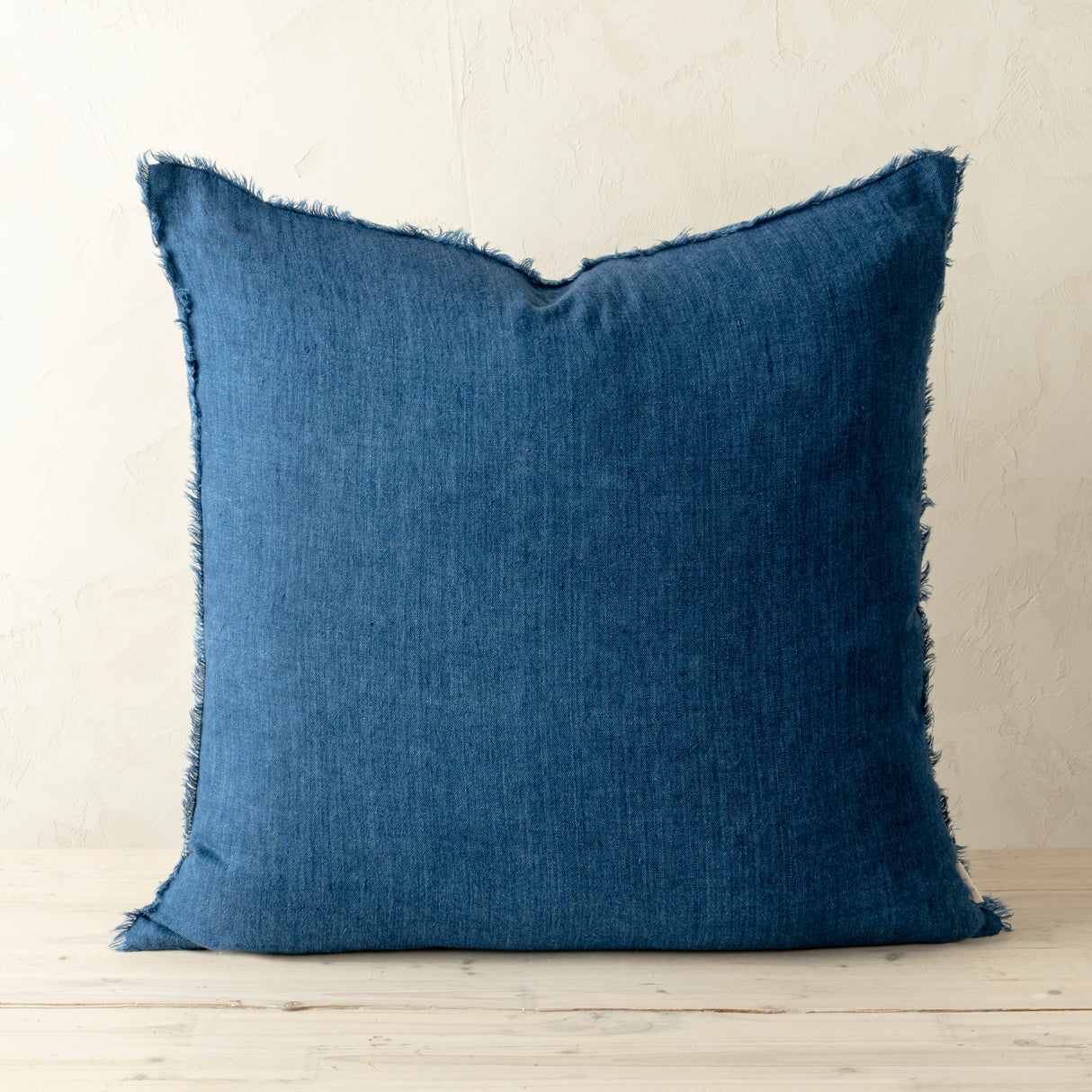 24x24 Lina Linen Pillow Cobalt Cover, Set of 2 from Mercana - Luna Furniture