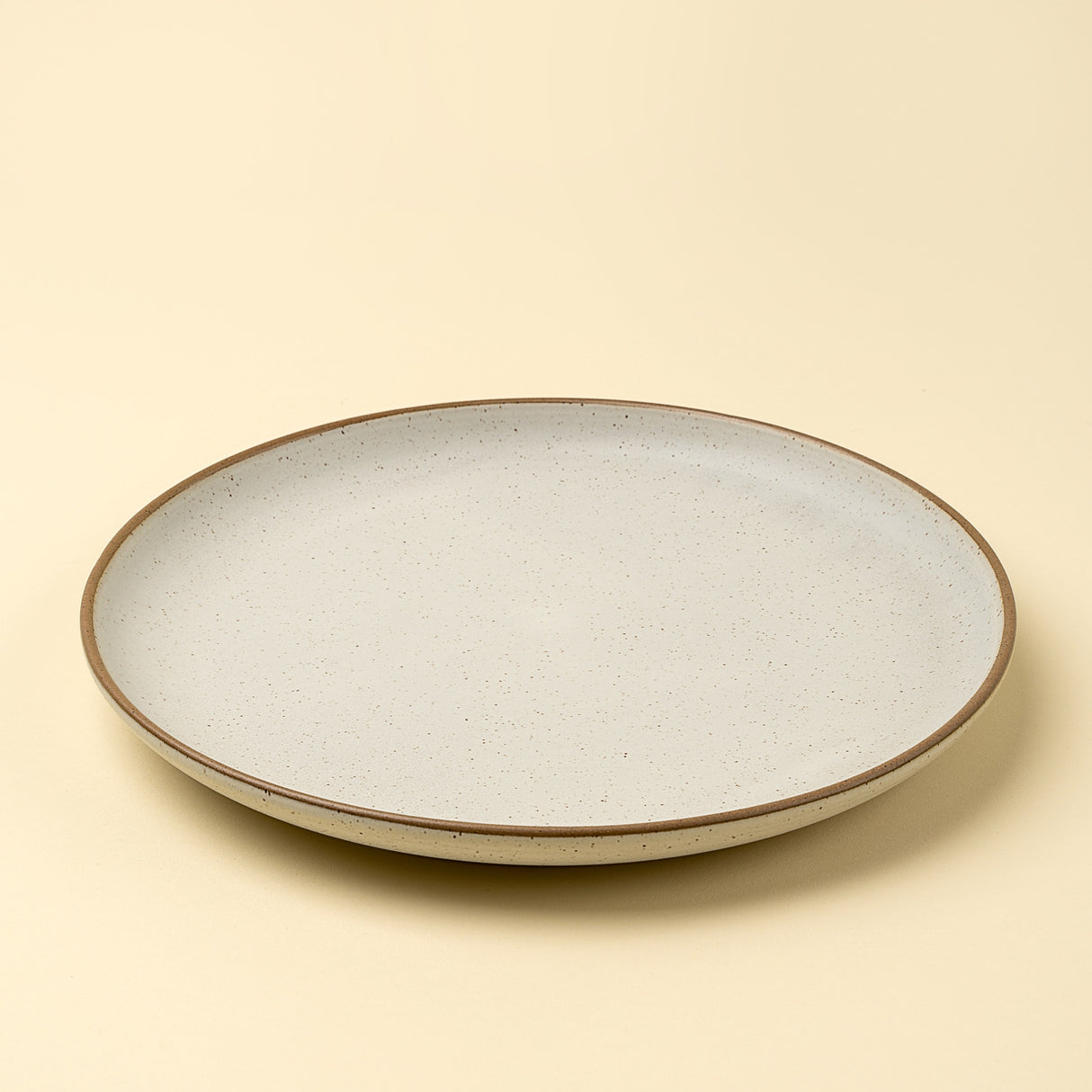 Rowe Dinner Plate, Ivory, Set of 4 from Mercana - Luna Furniture