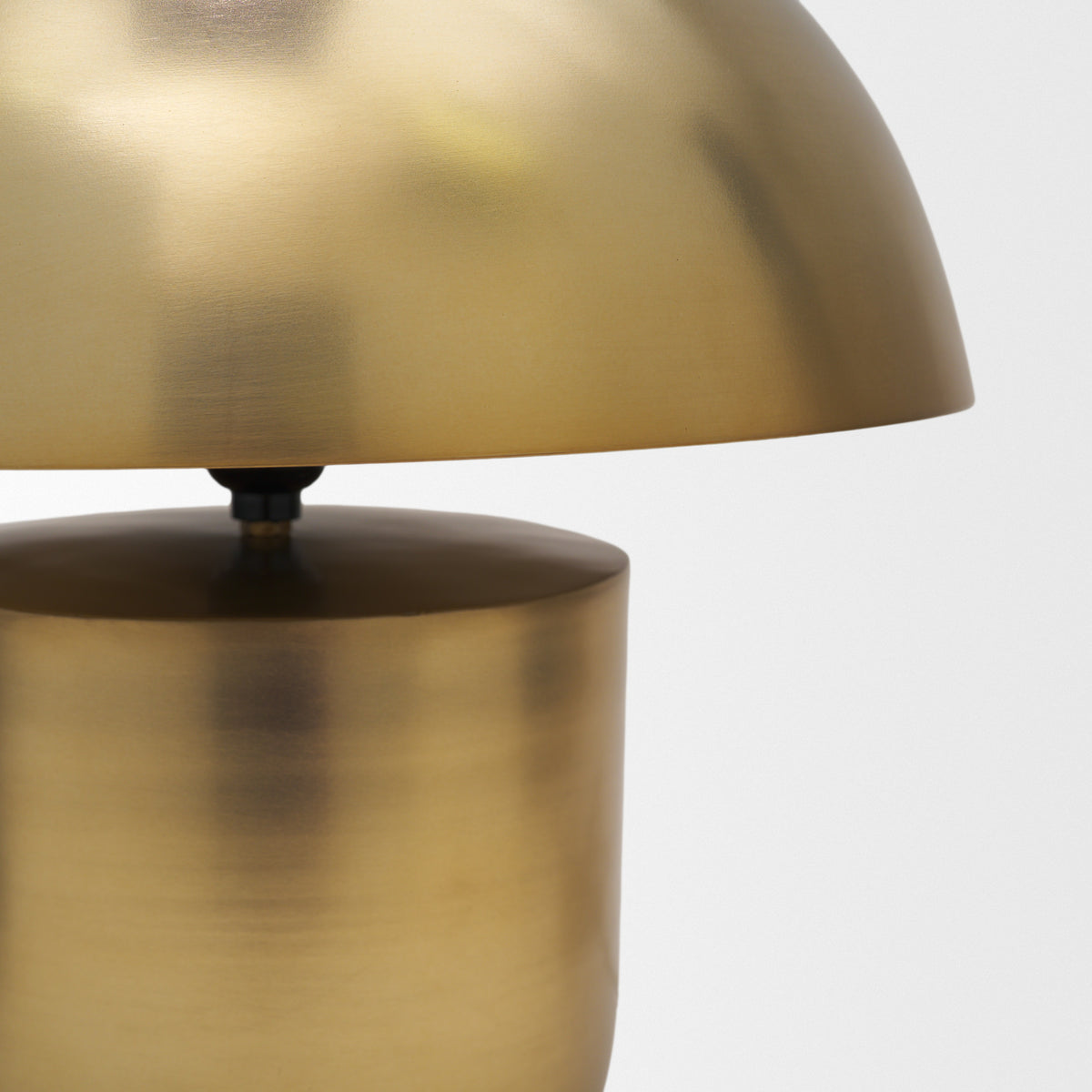 Orlo 15.4" Gold Metal Mushroom Table Lamp from Mercana - Luna Furniture