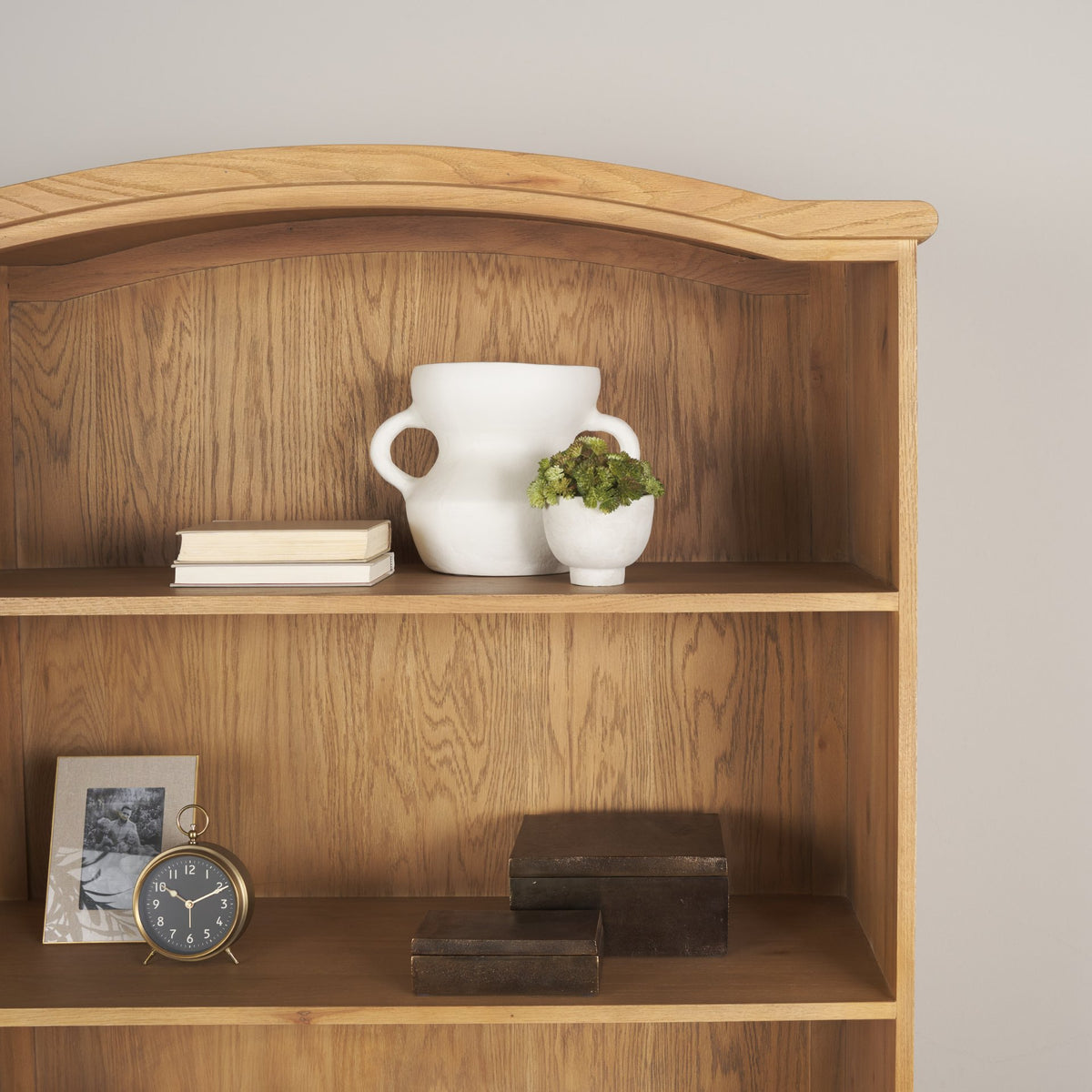 Mika Wide White Ceramic Vase w/ Handles from Mercana - Luna Furniture