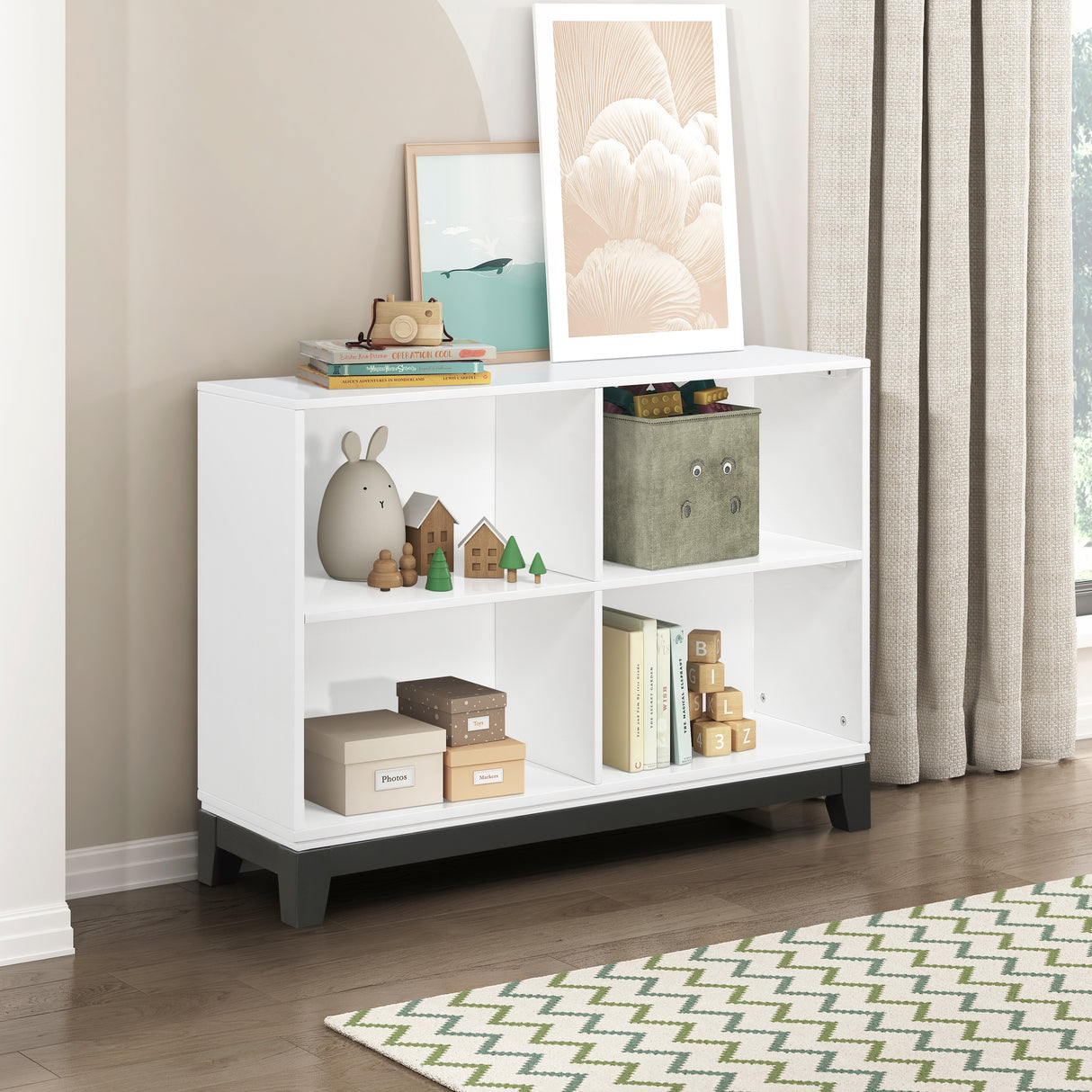 Garretson White 5-Piece Bedroom Set (Queen Bed, Nightstand, Dresser, Mirror, Chest) from Homelegance - Luna Furniture