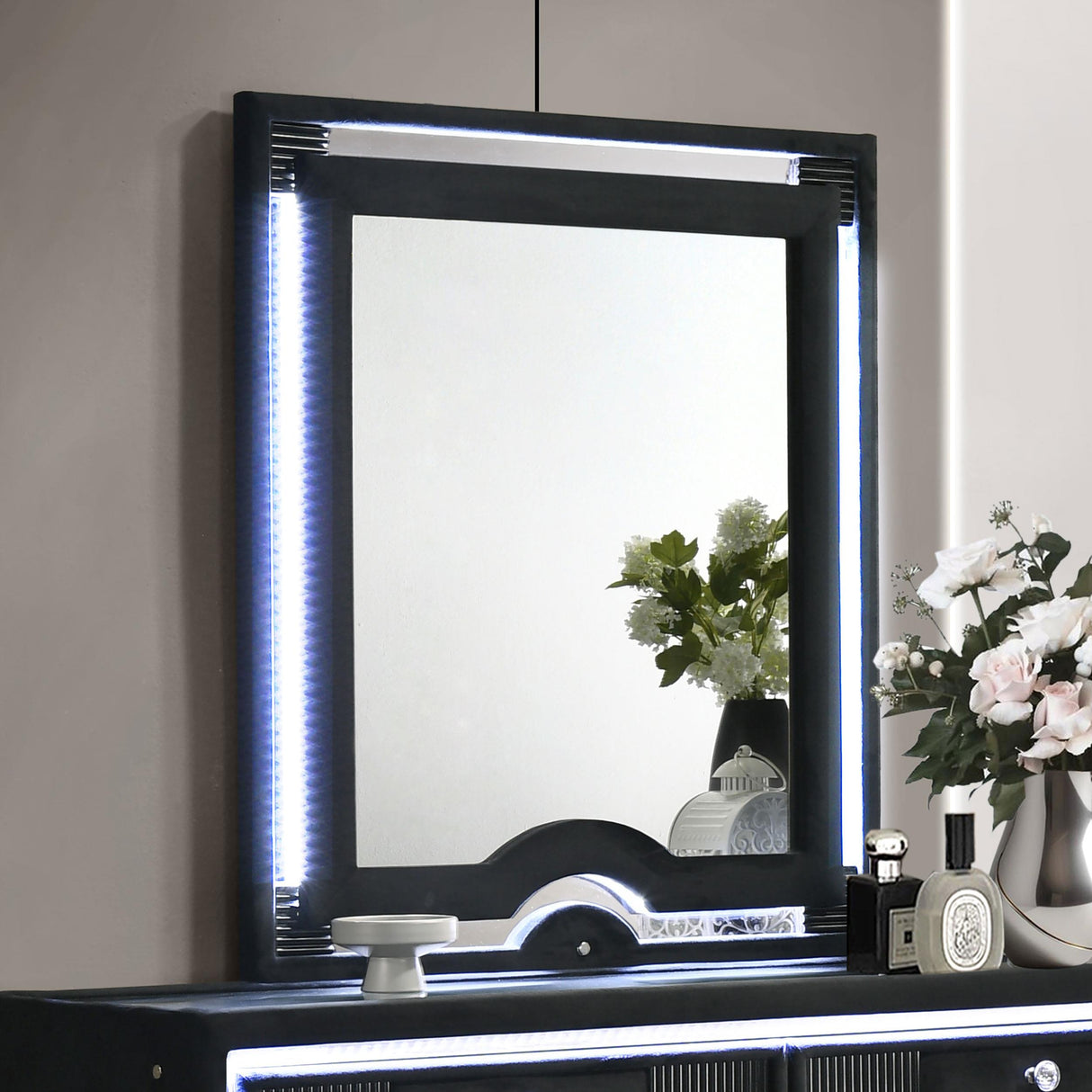 Ravenne Black Velvet Upholstered LED Dresser Mirror from Coaster - Luna Furniture