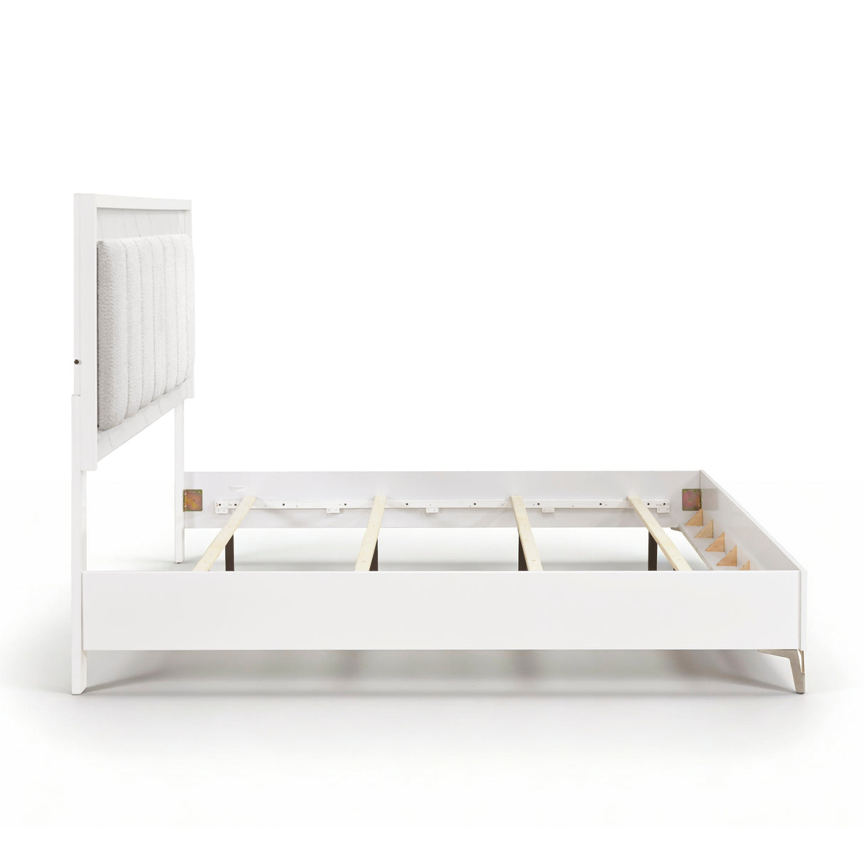 Ripple White Eastern King Bed from Homelegance - Luna Furniture