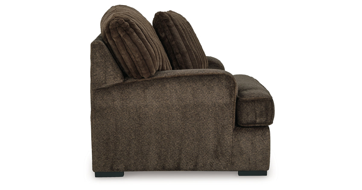 Aylesworth Chocolate Oversized Chair from Ashley Furniture - Luna Furniture