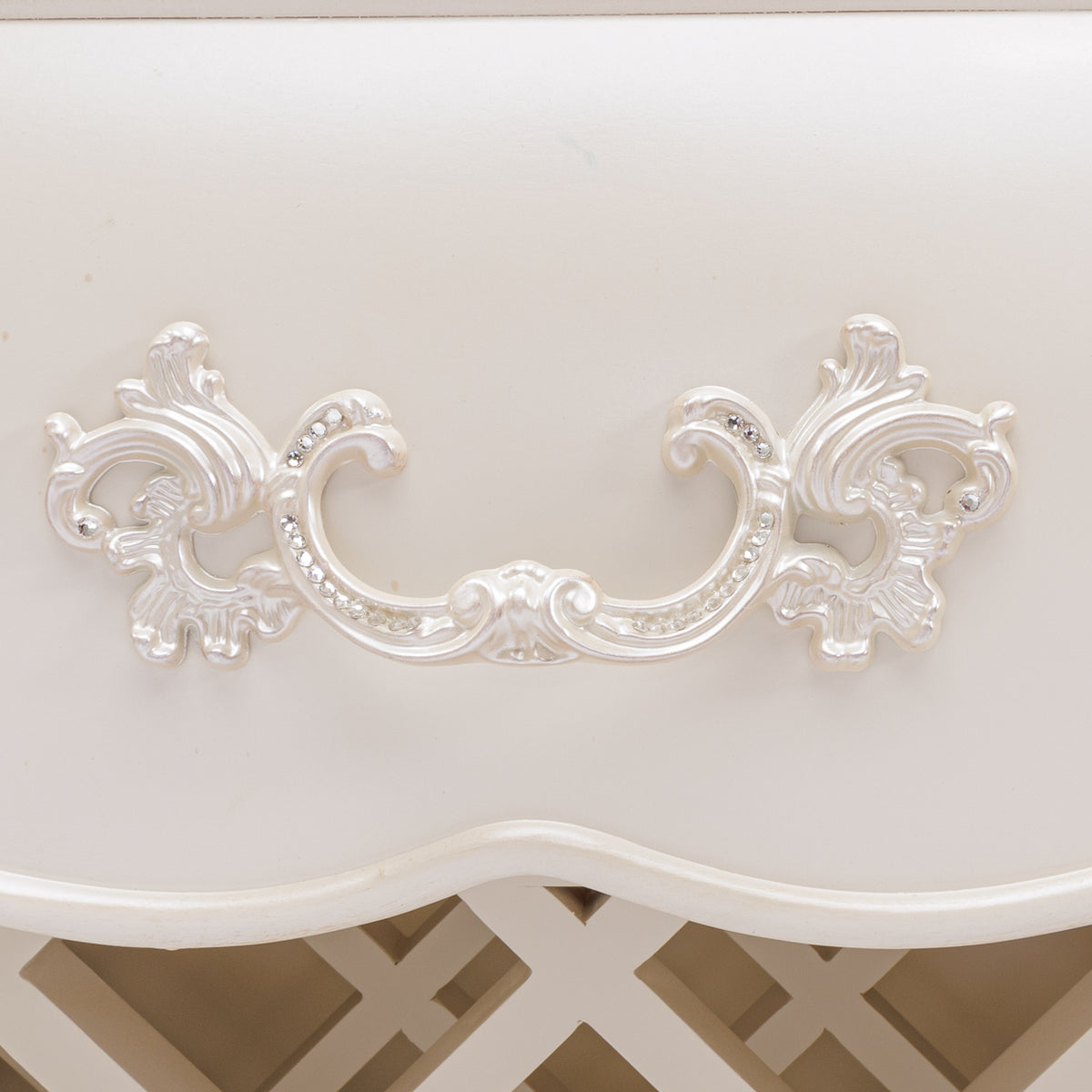 Lavelle Classic Pearl Sideboard from Michael Amini - Luna Furniture