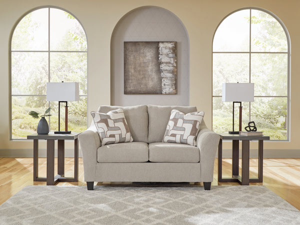 Willarae Taupe Loveseat