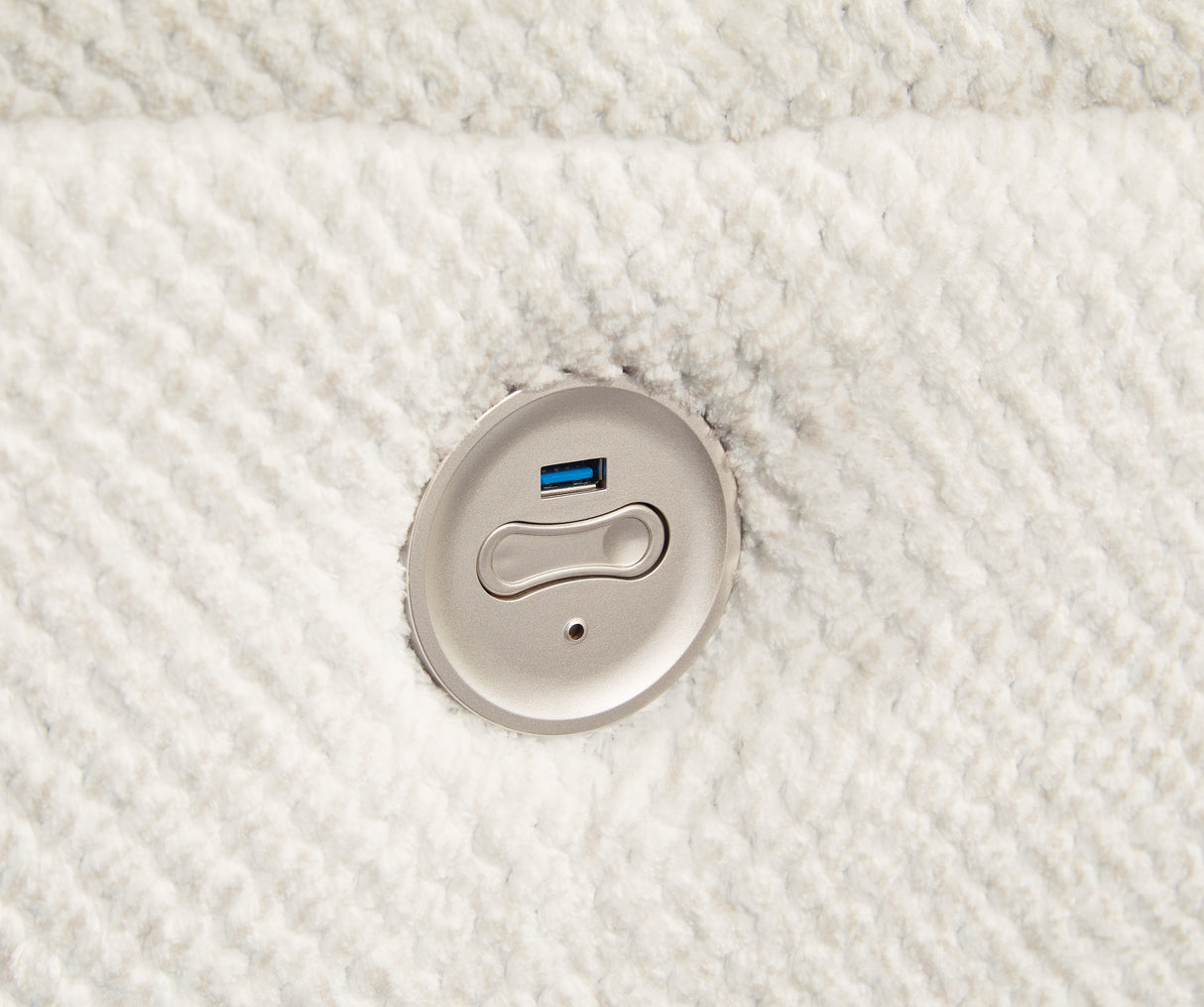 Keensburg Linen 3-Piece Power Reclining Sectional from Ashley - Luna Furniture