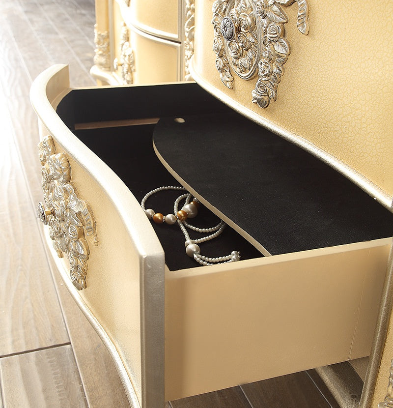 HD-8015 Mohawk Pickle Frost/Metallic Antique Silver 5-Piece Eastern King Bedroom Set from Homey Design - Luna Furniture
