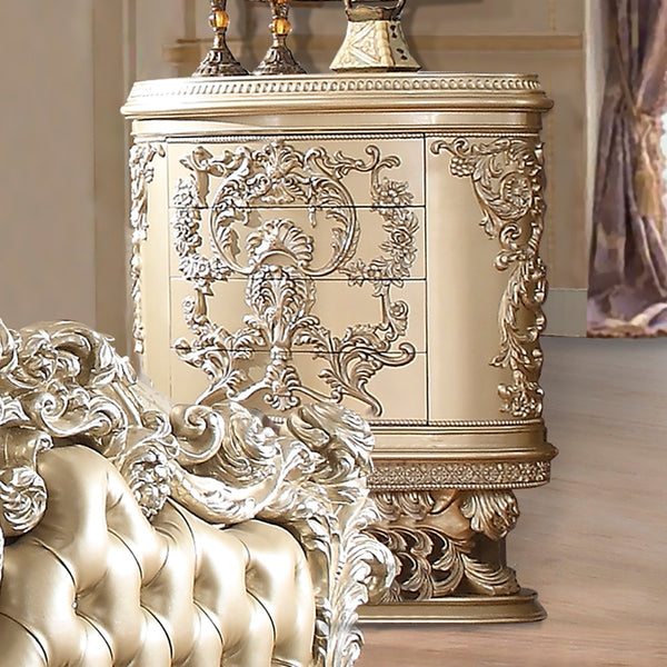 HD-8022 Belle Silver Chest