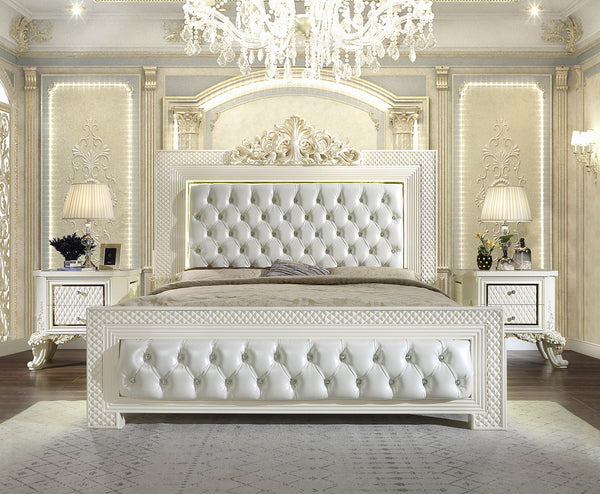 HD-8091 White Gloss/Gold Brush Highlights California King Bed