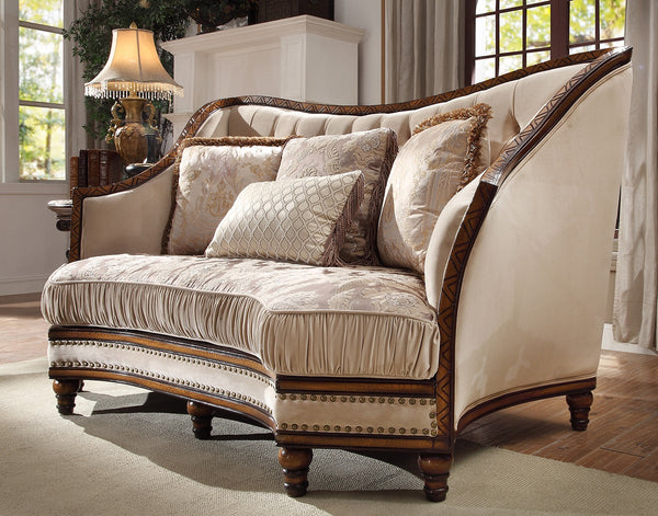 HD-823 Dark Oak Loveseat