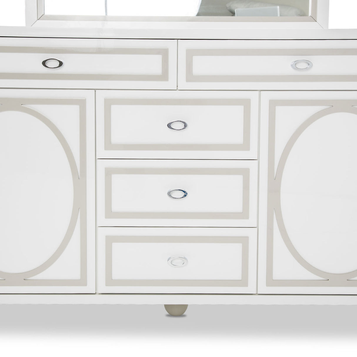 Sky Tower - V85 Cloud White Dresser from Michael Amini - Luna Furniture