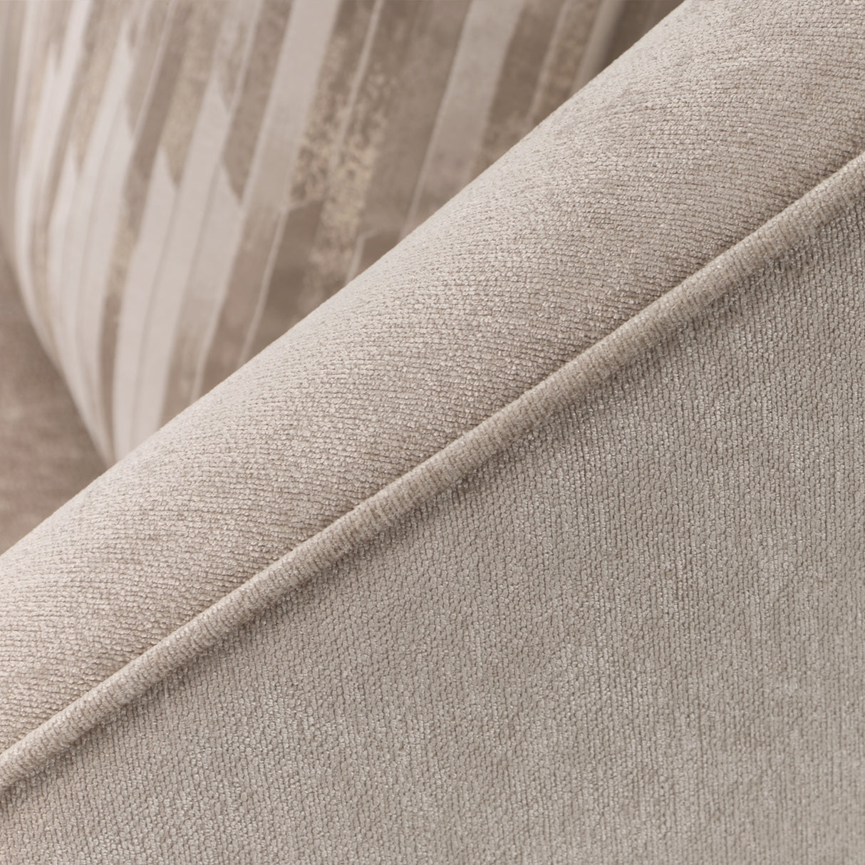 La Rachelle Medium Champagne Swivel Chair from Michael Amini - Luna Furniture