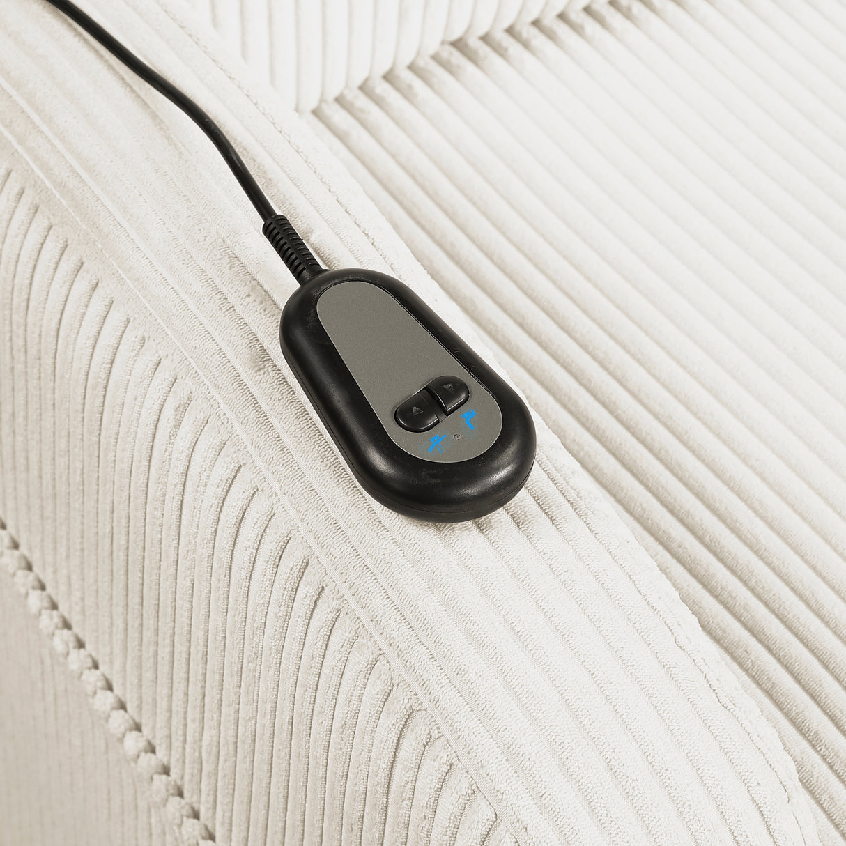 Parsons Beige Power Lift Chair from Homelegance - Luna Furniture