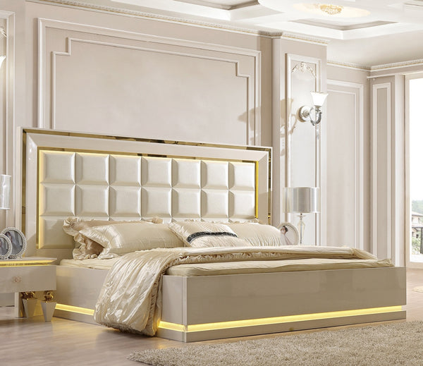 HD-9935 White Gloss Eastern King Bed