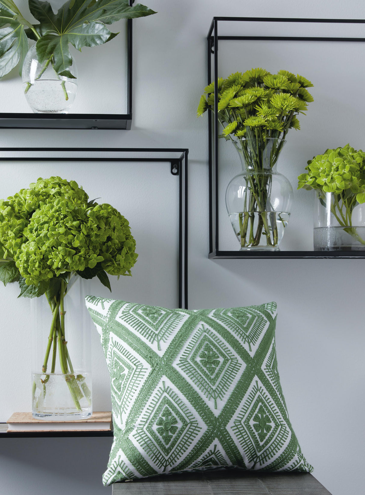 Bellvale Green/White Pillow from Ashley - Luna Furniture