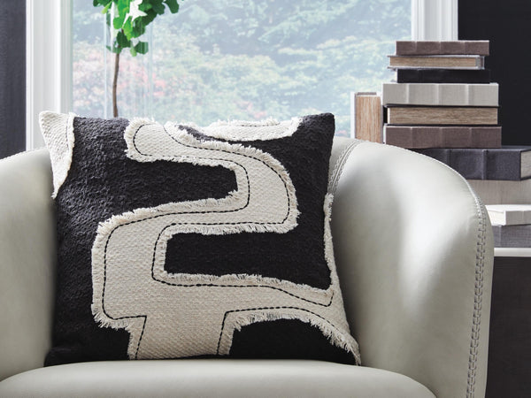 Veerbank Black/Beige Pillow
