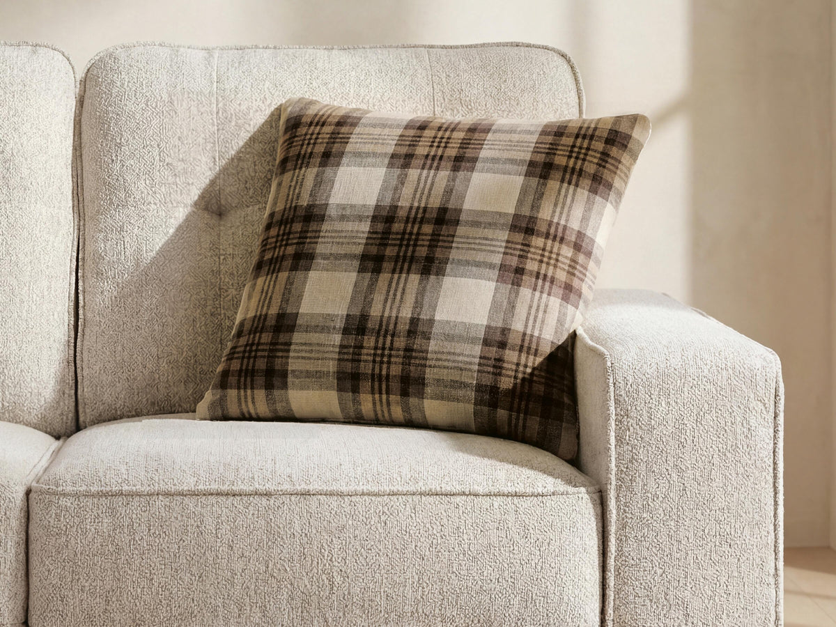 Varnburg Brown/Cream from Ashley - Luna Furniture