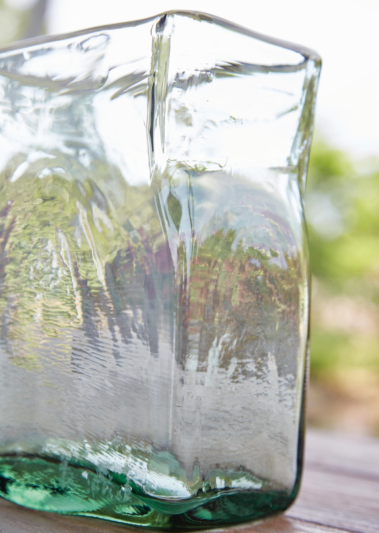 Taylow Green Vase from Ashley Furniture - Luna Furniture