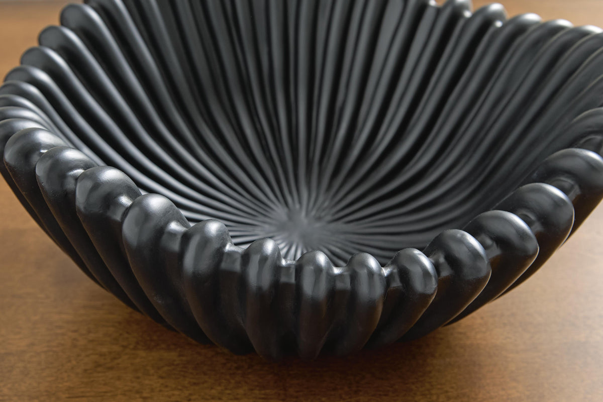 Browman Black Bowl from Ashley - Luna Furniture