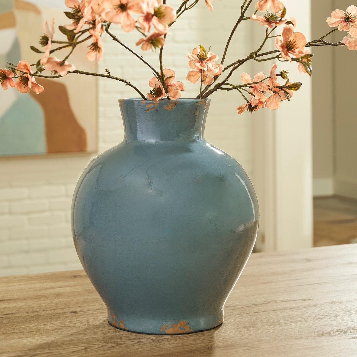 Giliburgh Antique Blue Vase from Ashley - Luna Furniture
