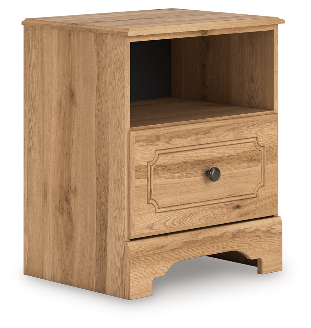 Aleaport Warm Brown King Panel Bed, Dresser, Mirror and Nightstand from Ashley - Luna Furniture