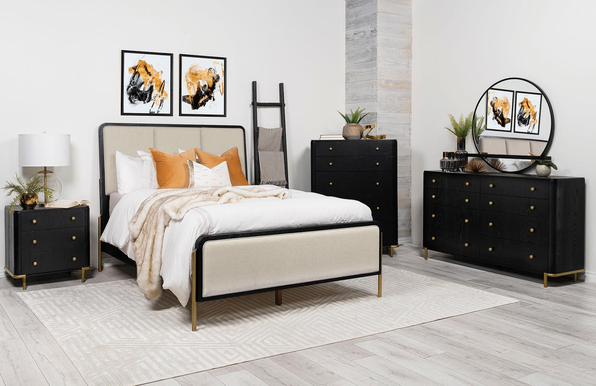Arini Cream and Black California King Panel Bed from Coaster - Luna Furniture