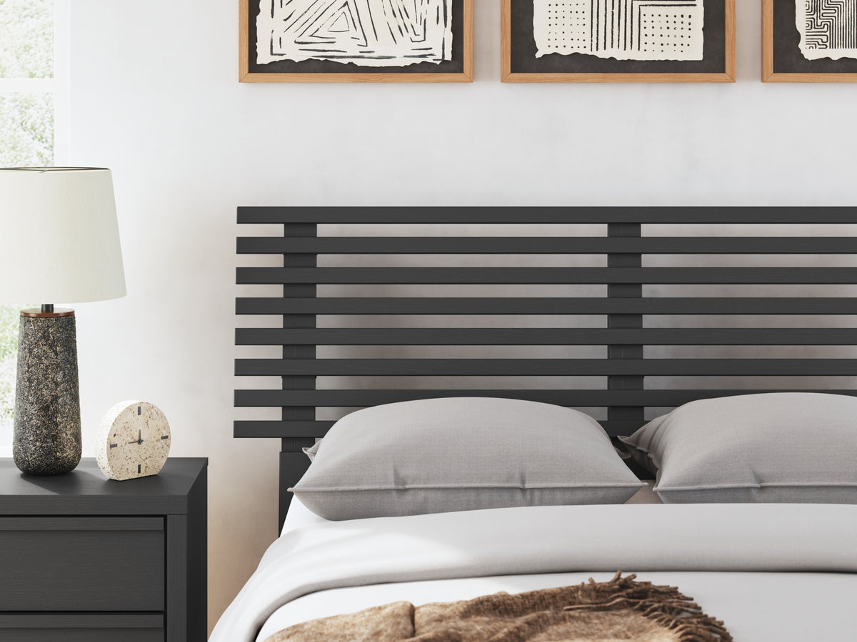 Danziar Black Full Slat Platform Bed from Ashley Furniture - Luna Furniture