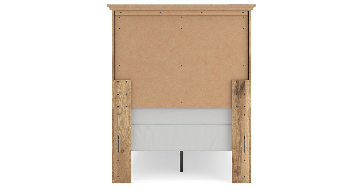 Makidern Tan Twin Panel Bed, Dresser and Mirror from Ashley - Luna Furniture