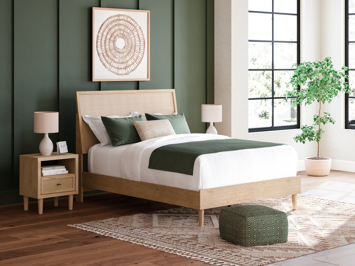 Cielden Queen Panel Bed with Mirrored Dresser in Two-tone from Ashley Furniture - Luna Furniture