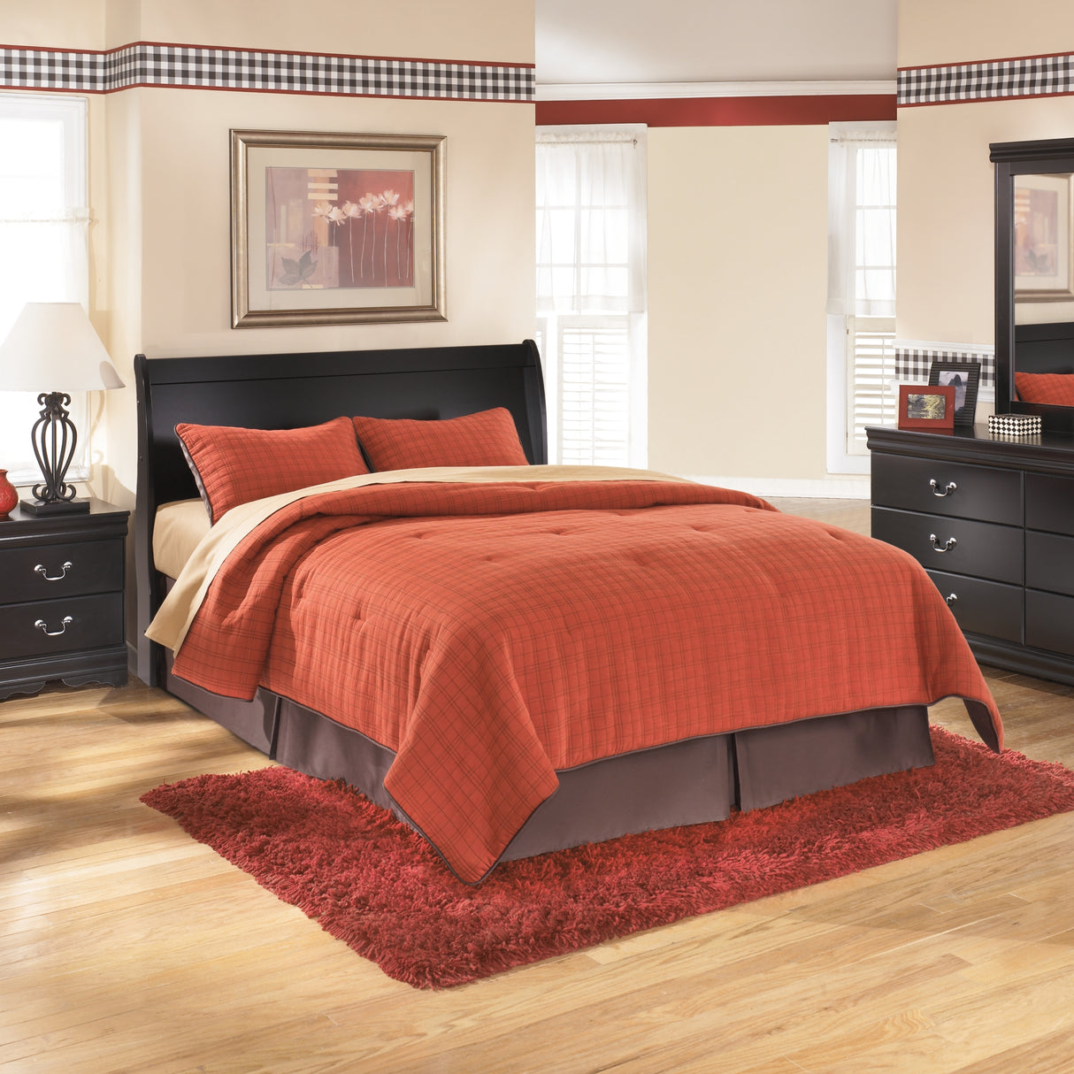 Huey Vineyard Black Queen Sleigh Headboard, Dresser, Mirror and Nightstand from Ashley Furniture - Luna Furniture