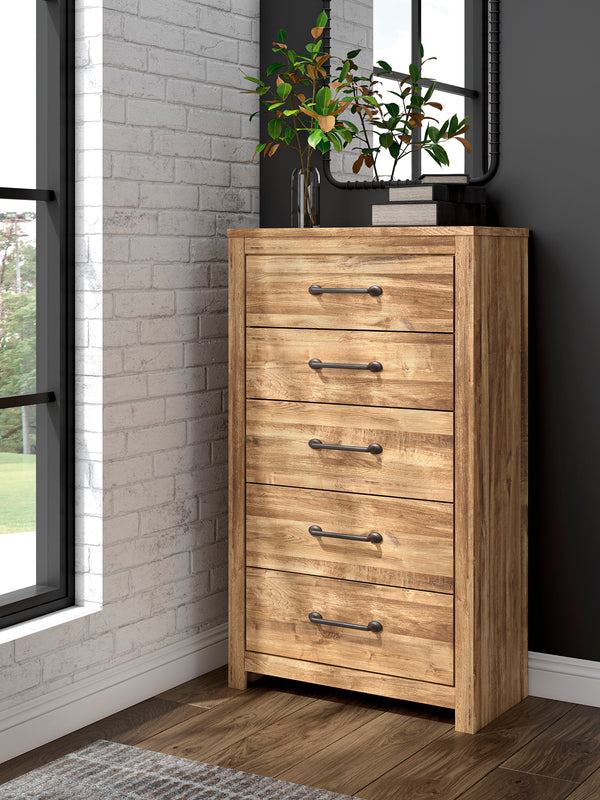 Maystonna Brown Chest of Drawers