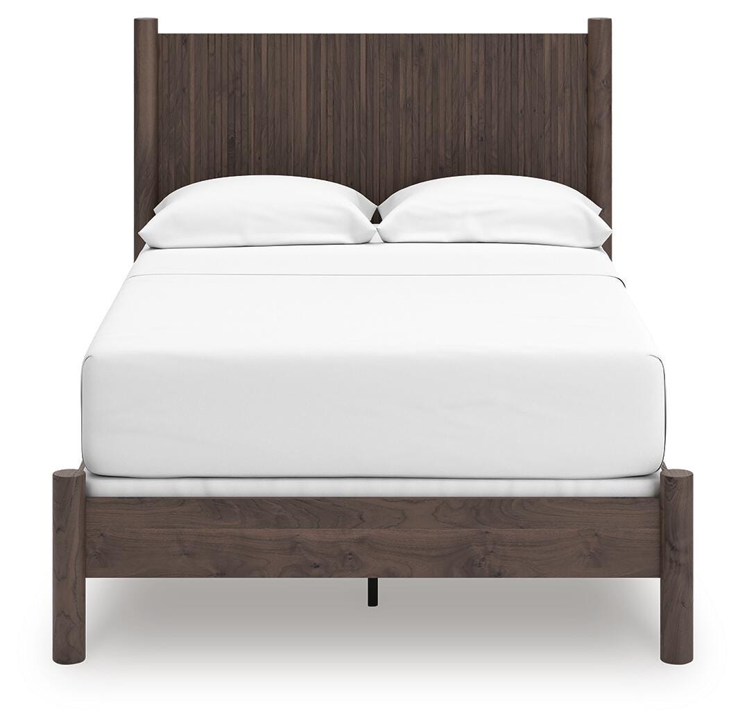 Pamytta Brown Full Panel Bed, Dresser and Mirror from Ashley Furniture - Luna Furniture
