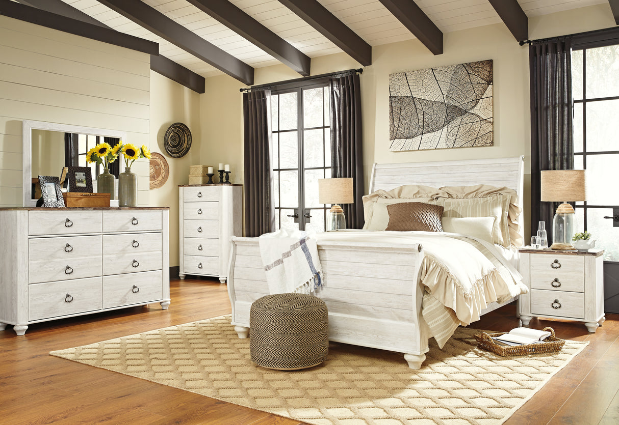 Willowton Queen Sleigh Bed with Mirrored Dresser and 2 Nightstands in Whitewash from Ashley Furniture - Luna Furniture