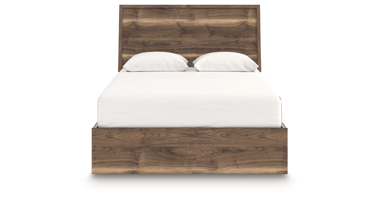 Chirason Brown Queen Bed with Mirrored Dresser from Ashley Furniture - Luna Furniture