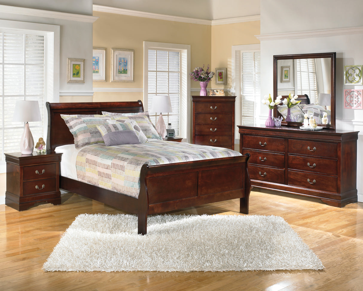 Alisdair Full Sleigh Bed with 2 Nightstands in Reddish Brown from Ashley - Luna Furniture