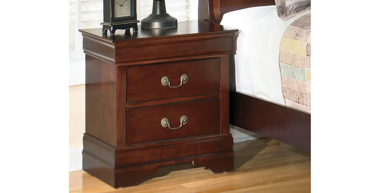 Alisdair King Sleigh Bed with Mirrored Dresser, Chest and 2 Nightstands in Reddish Brown from Ashley Furniture - Luna Furniture