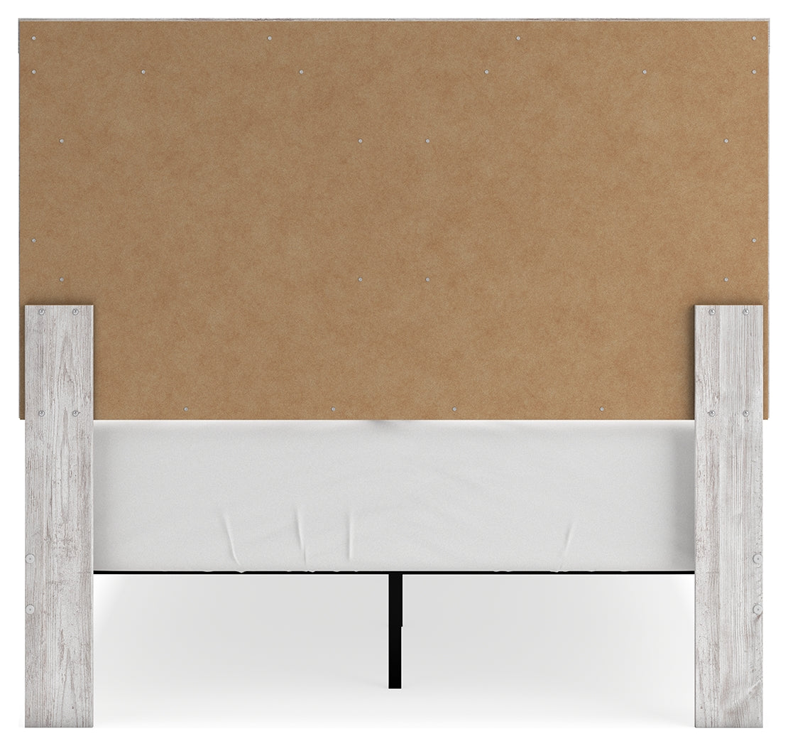 Cayboni Full Panel Bed with Mirrored Dresser in Whitewash from Ashley Furniture - Luna Furniture