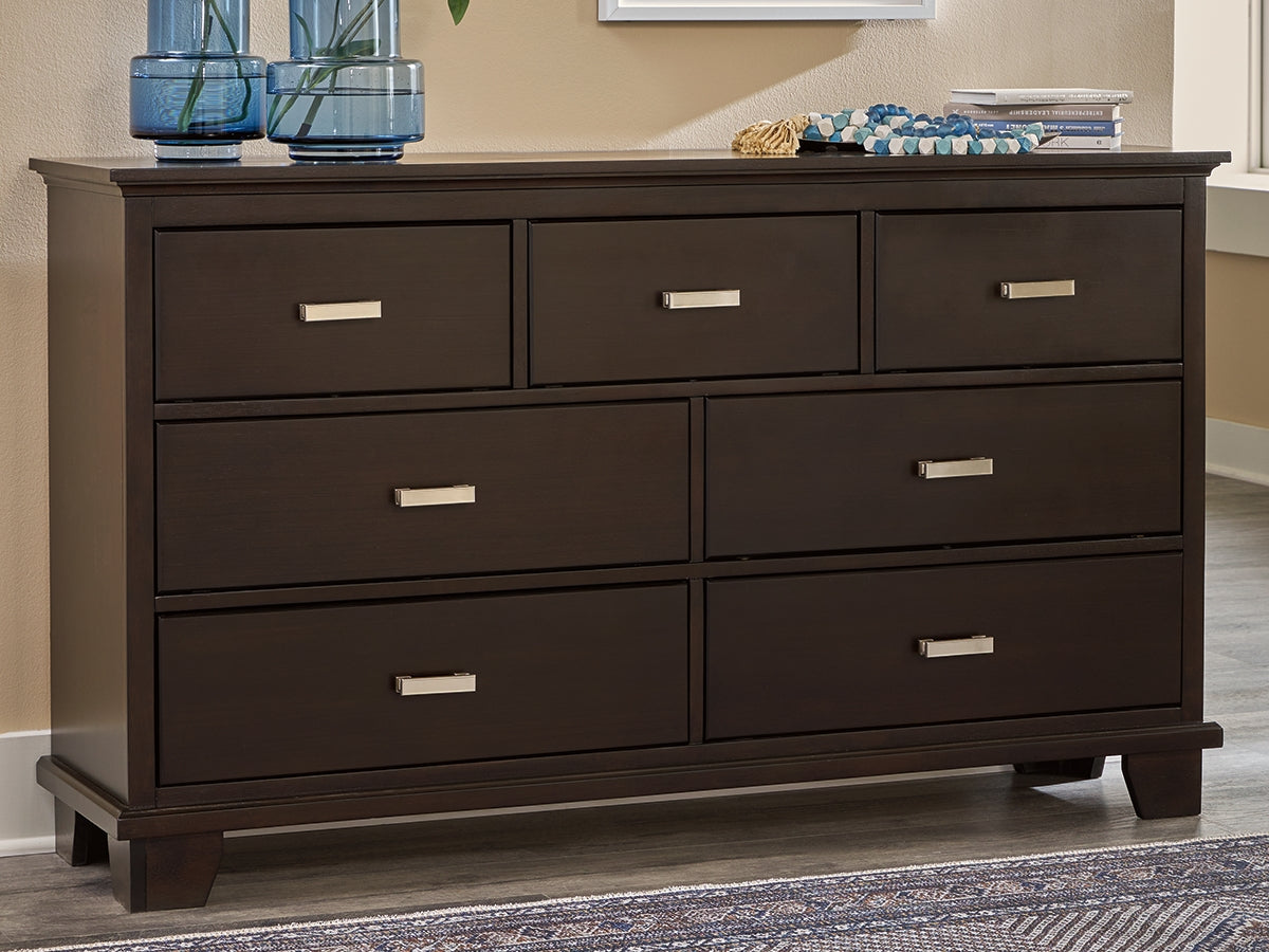 Covetown Twin Panel Bed with Dresser and 2 Nightstands in Dark Brown from Ashley - Luna Furniture