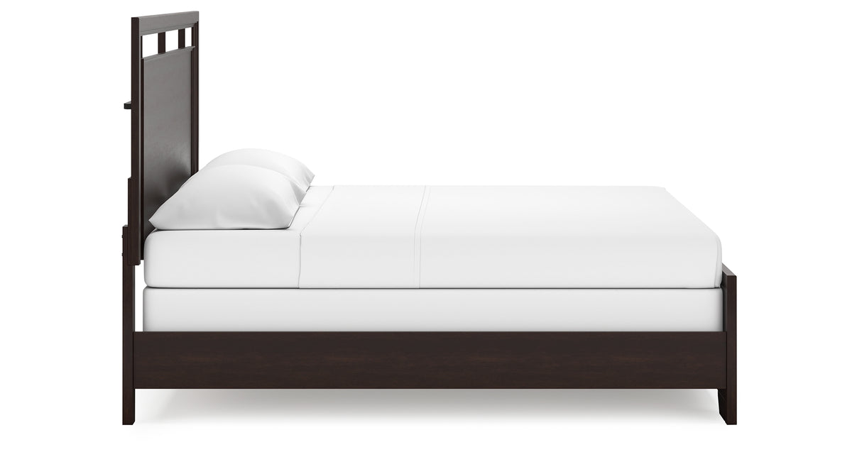 Covetown King Panel Bed with Mirrored Dresser and Chest in Dark Brown from Ashley Furniture - Luna Furniture