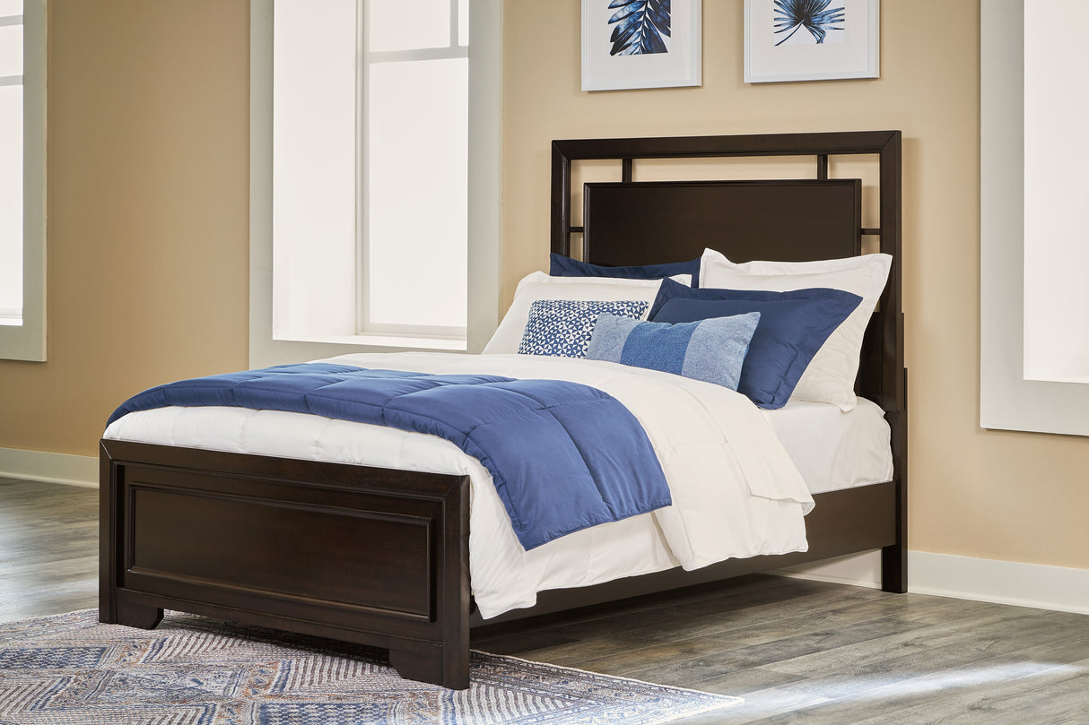 Covetown Dark Brown Full Panel Bed with Mirrored Dresser from Ashley Furniture - Luna Furniture