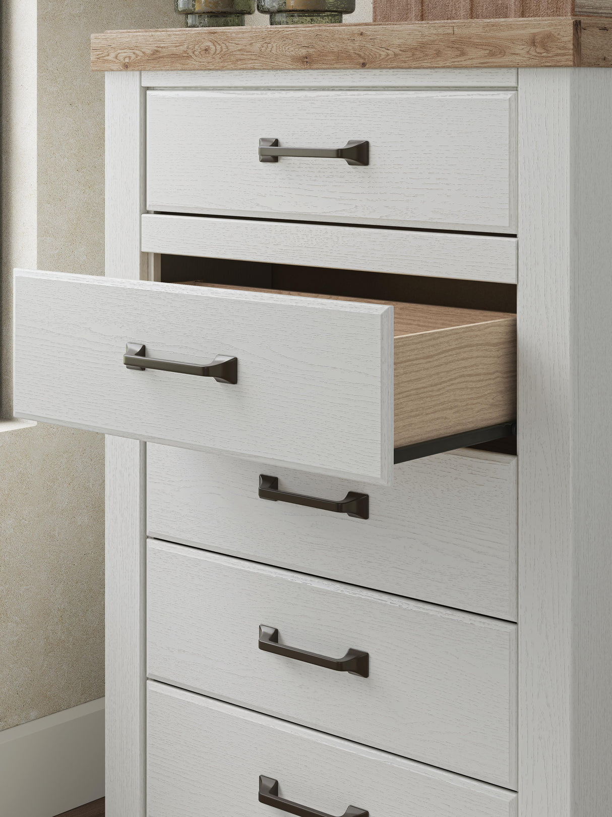 Savonport in White/Brown from Ashley - Luna Furniture