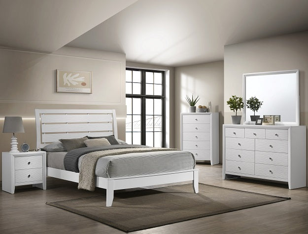 Evan White Chest from Crown Mark - Luna Furniture