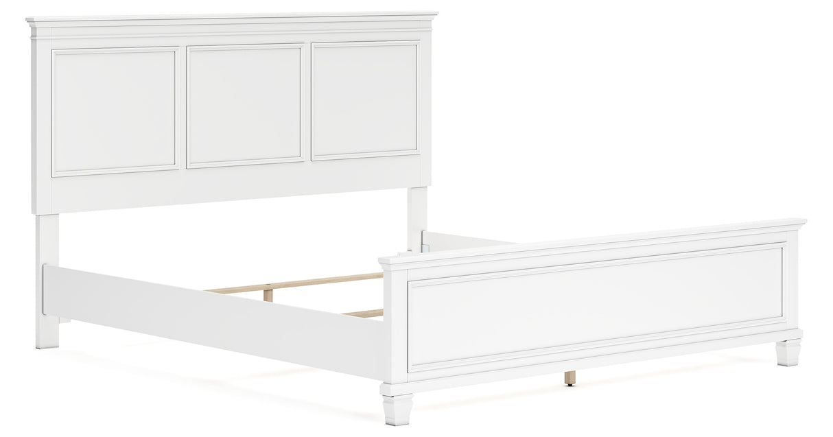 Fortman California King Panel Bed with Mirrored Dresser and 2 Nightstands in White from Ashley Furniture - Luna Furniture