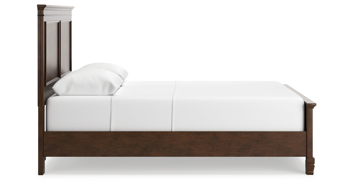 Danabrin Queen Panel Bed with Mirrored Dresser and 2 Nightstands in Brown from Ashley - Luna Furniture