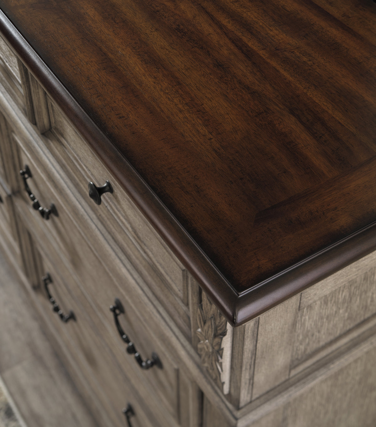 Lodenbay Two-tone Dresser from Ashley - Luna Furniture