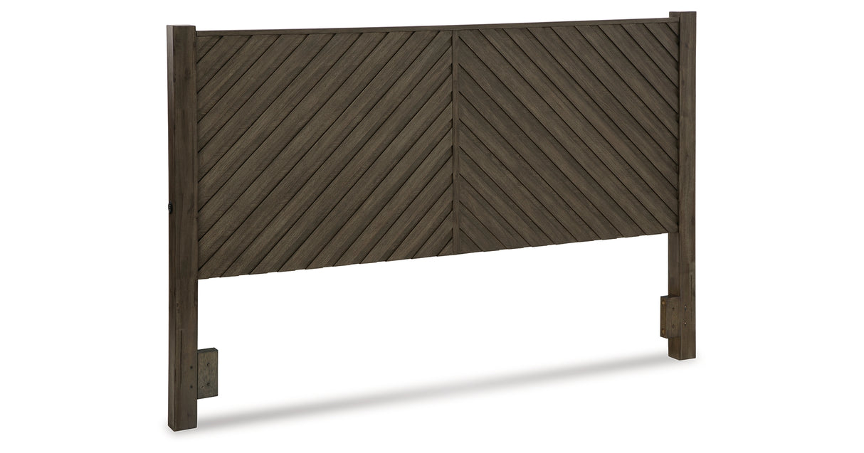 Arkenton King Panel Bed with Mirrored Dresser in Grayish Brown from Ashley Furniture - Luna Furniture
