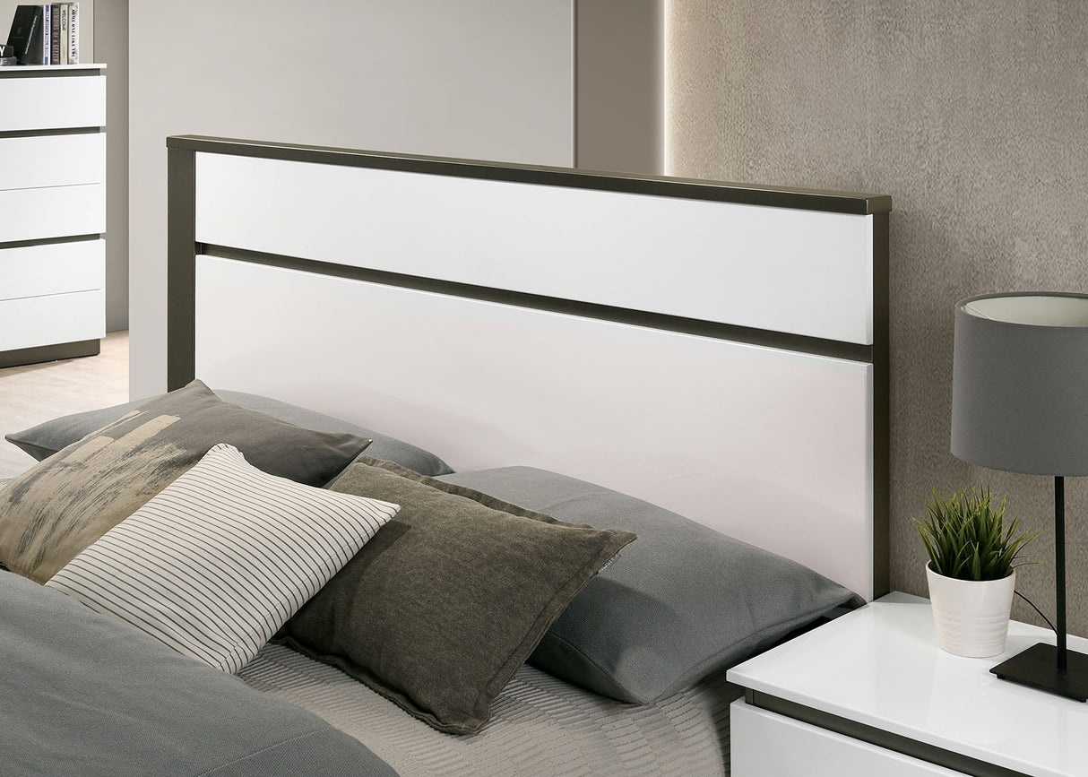 Birsfelden White/Metallic Gray King Bed from Furniture of America - Luna Furniture
